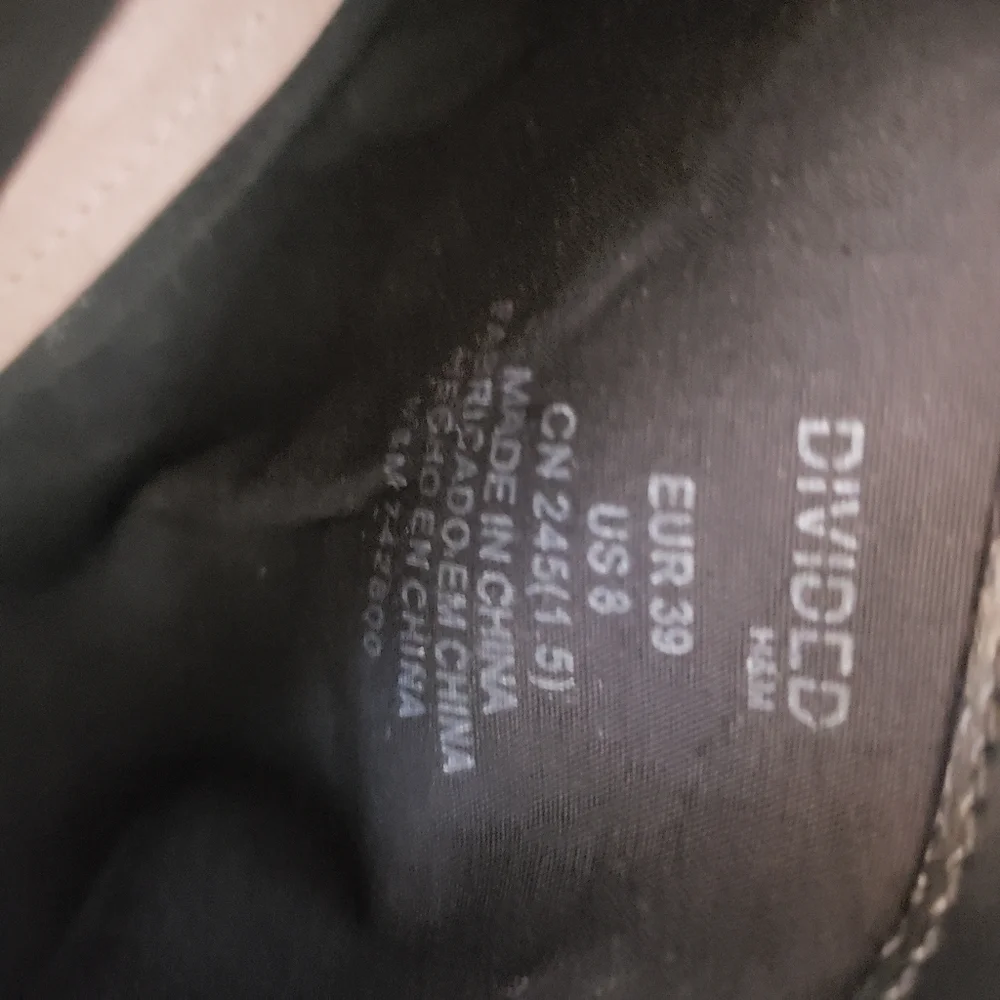 H&M divided chunky
